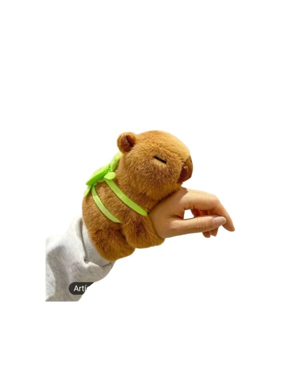 CAPIBARA PULSERA DE PELUCHE